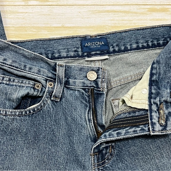 Arizona Jean Guys Original Straight Jeans - Picture 5 of 5